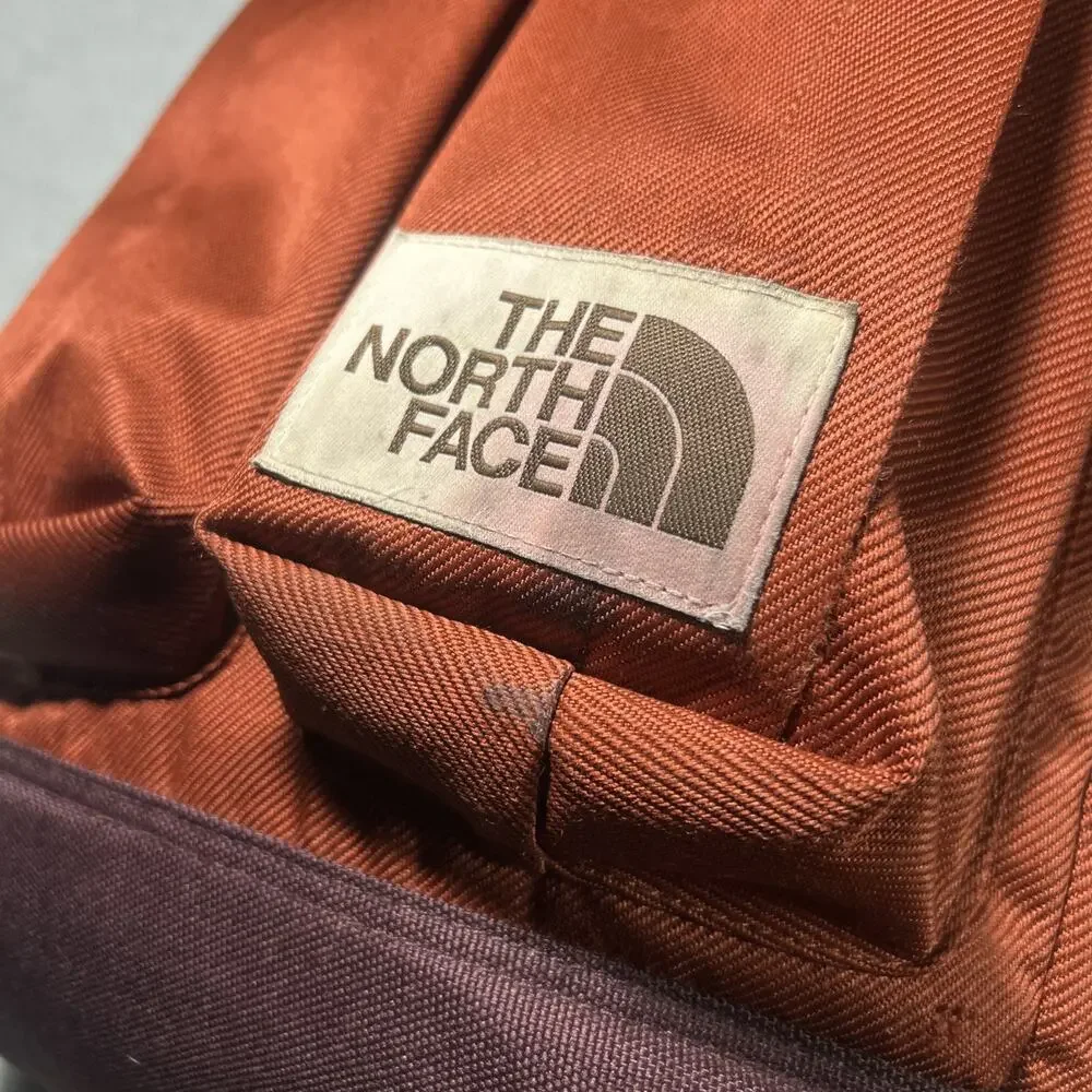 The North Face Crevasse Large 25L Backpack Daypack Orange Hiking Camping 18x11x9